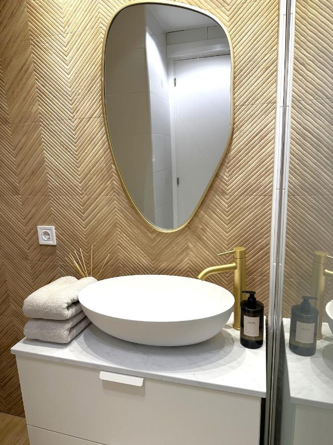 Minerva Estudio Suite White Jasmine, Beach And Pool ベナルマデナ エクステリア 写真