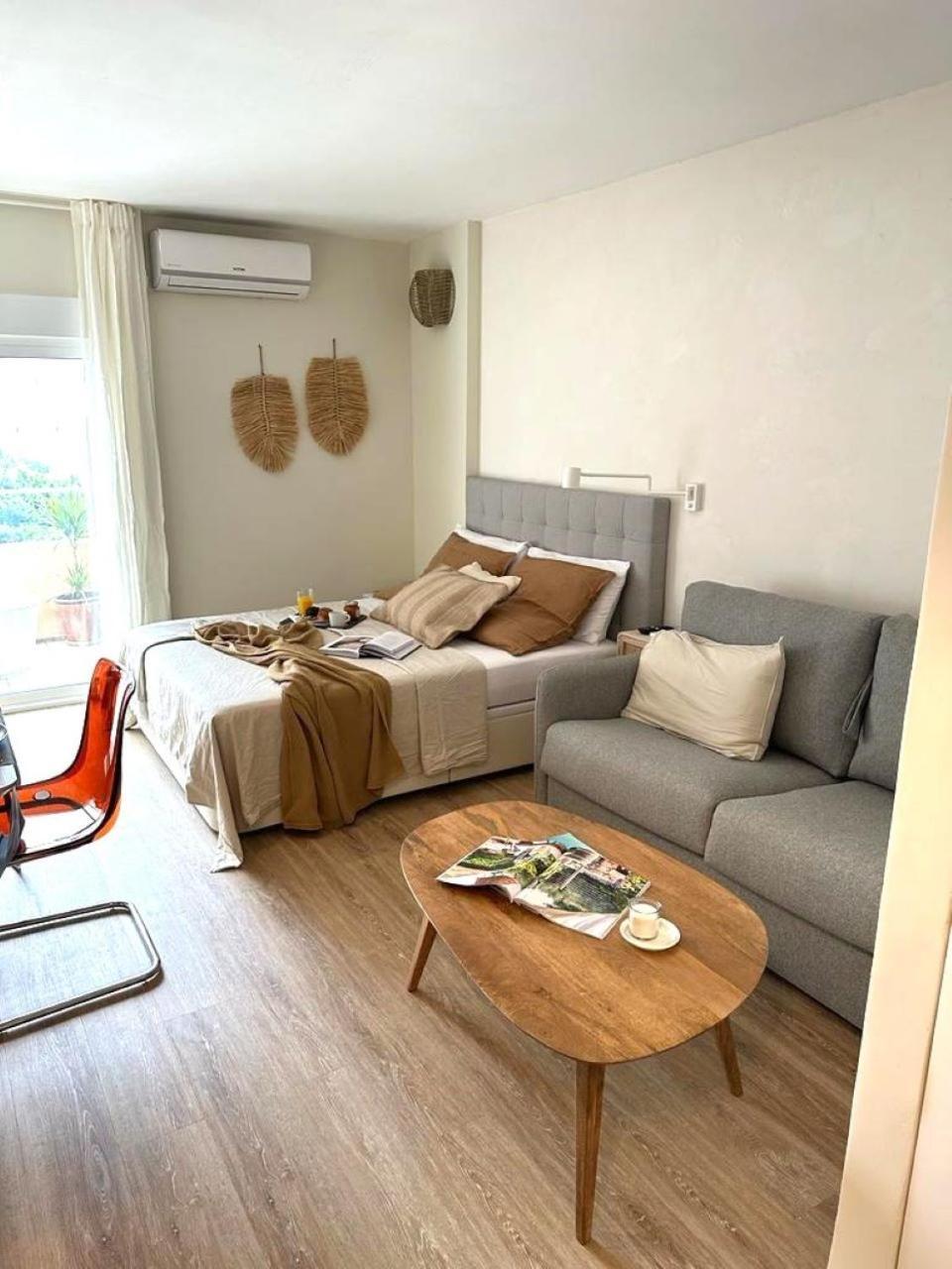 Minerva Estudio Suite White Jasmine, Beach And Pool ベナルマデナ エクステリア 写真
